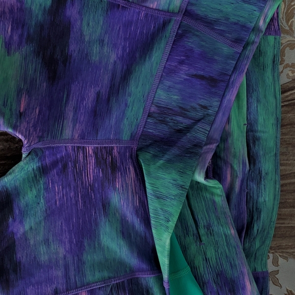 Lululemon high-rise leggings - Picture 6 of 6